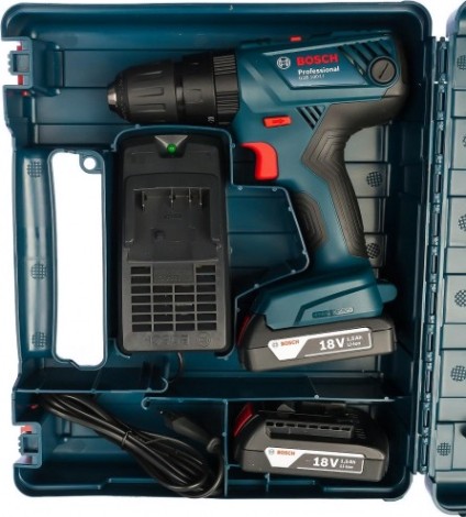 Аккумуляторный шуруповерт BOSCH GSB 180-LI ударная [06019F8320] 2х1,5 Ач