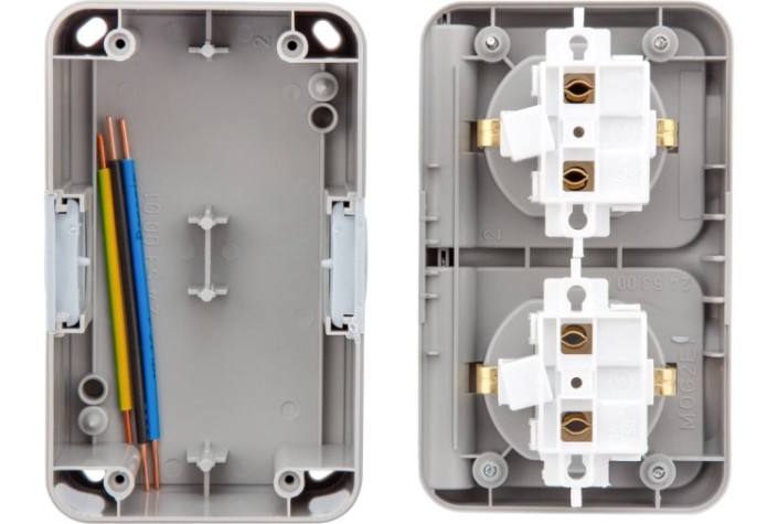Блок розеток Kranz KR-78-0806 горизонтальный 2 Mini OG IP54 с зазем., о/у