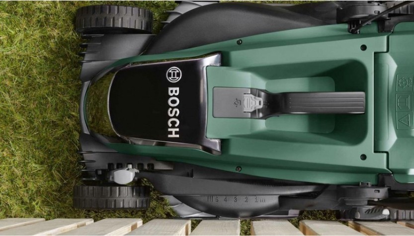 Газонокосилка аккумуляторная BOSCH AdvancedRotak 36-690 [06008B9608]