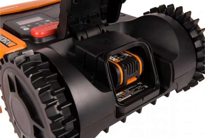 Газонокосилка роботизированная Worx Landroid L WR153E [WR153E]