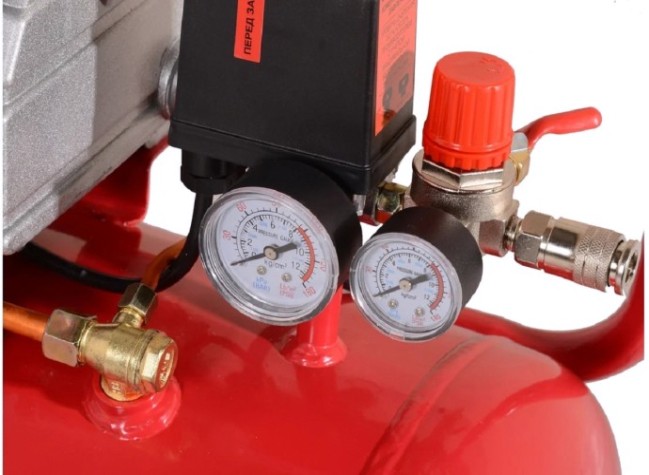 Компрессор поршневой Ресанта КП-50/240М [74/7/2]