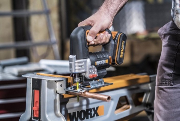 Лобзик аккумуляторный Worx WX543 w543 Лобзик аккумуляторный Worx WX543 w543