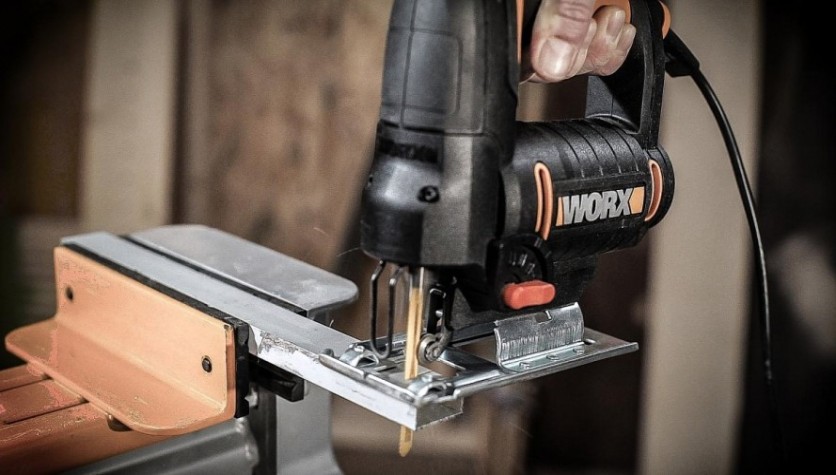 Лобзик сетевой Worx WX477.1