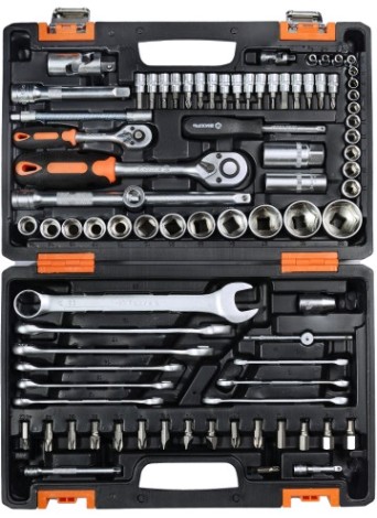 Набор инструментов ВИХРЬ 1/2", 1/4", CrV, 82 пластиковый кейс 82 предм [73/6/7/3]