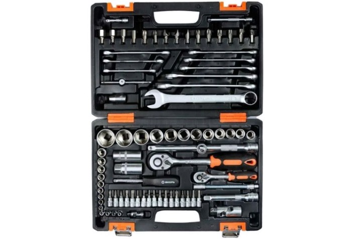 Набор инструментов ВИХРЬ АВТО, 1/2", 1/4", CrV в кейсе 82 предм. [73/6/7/6]