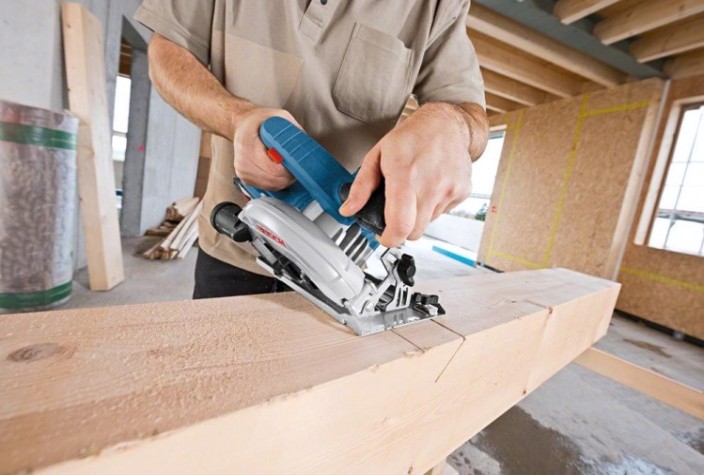 Пила циркулярная аккумуляторная BOSCH GKS 18 V-57 [0615990M42] 1х4,0 Ач, картон