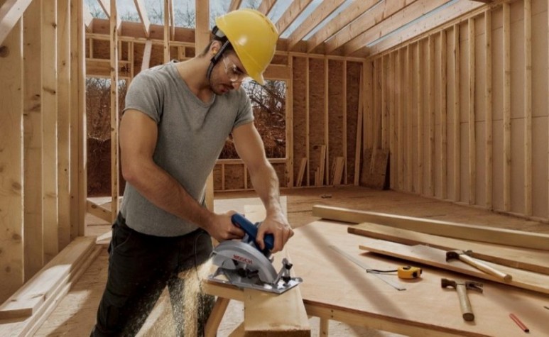 Пила циркулярная сетевая BOSCH GKS 140 [06016B3020]