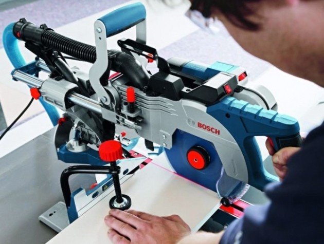 Пила торцовочная сетевая BOSCH GCM 8 SDE [0601B19200]