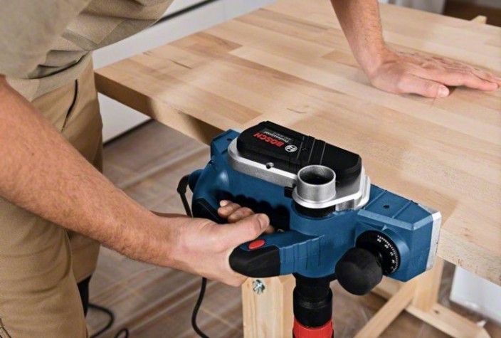 Рубанок сетевой BOSCH GHO 26-82 D [06015A4301]