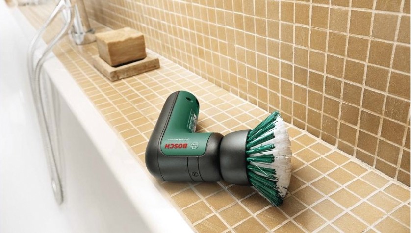 Щетка BOSCH UniversalBrush аккумуляторная [06033E0000]