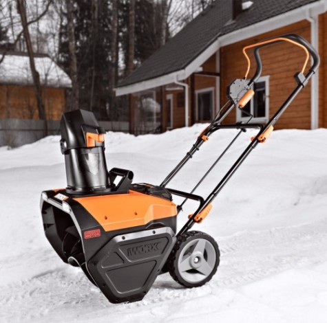 Снегоуборщик аккумуляторный Worx WG471E Снегоуборщик аккумуляторный Worx WG471E
