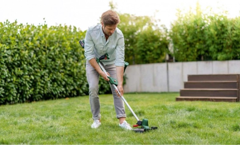 Триммер аккумуляторный BOSCH EasyGrassCut 18-260 [06008C1D05]