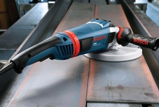 Углошлифовальная машина BOSCH GWS 24-230 LVI [0601893F00]