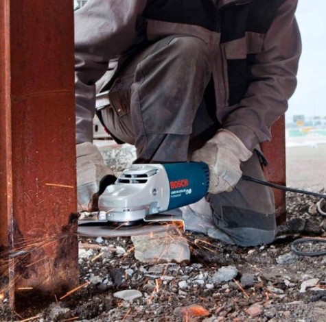 Угловая шлифмашина сетевая BOSCH GWS 26-230 JH [0601856M00]