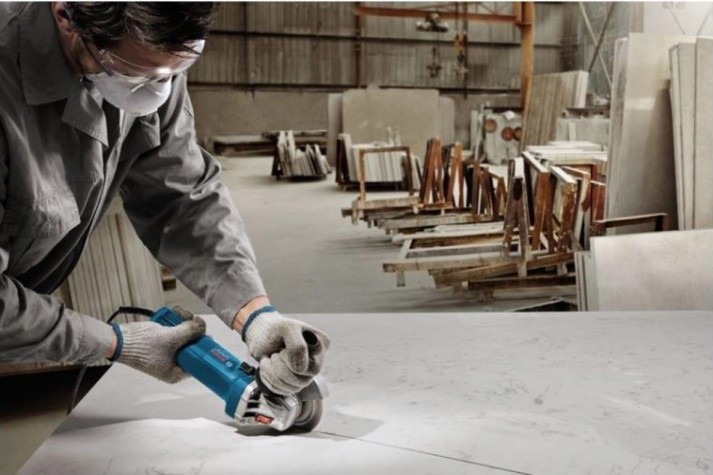 Угловая шлифмашина сетевая BOSCH GWS 750-125 [06013940R1]